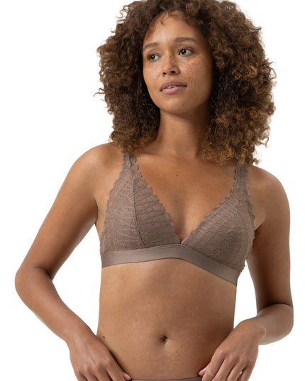 Mey Triangel-BH Poetry Temptation