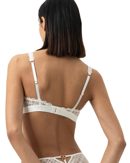 Mey Triangel-BH Poetry Temptation