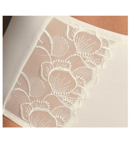 Rosa Faia Lucia Taillenslip crystal