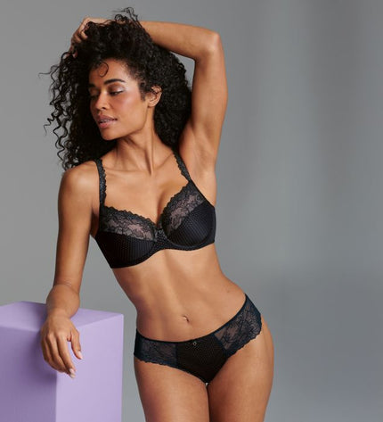 Rosa Faia Eloise Shorty schwarz