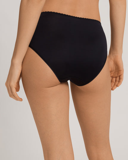 Hanro Midi Slip Satin Deluxe