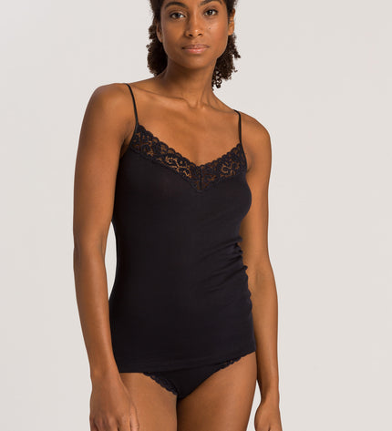 Hanro Spaghetti Top Moments