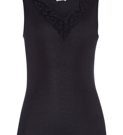 Hanro Tank Top Moments