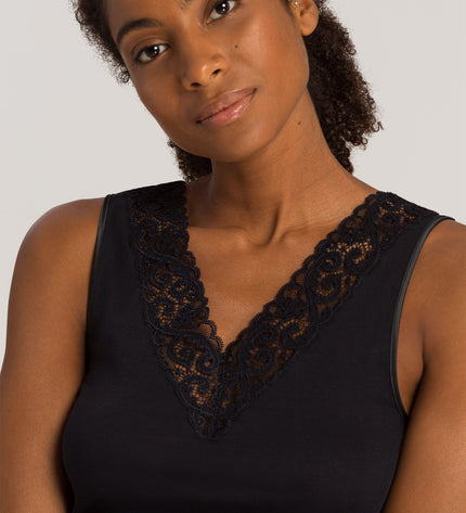 Hanro Tank Top Moments