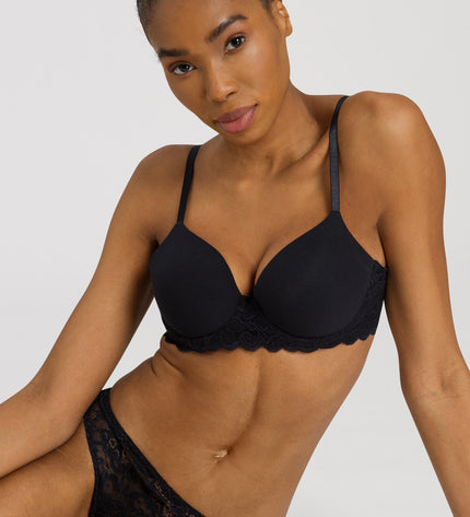 Hanro Schalen BH Moments