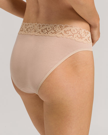 Hanro Mini Slip Moments