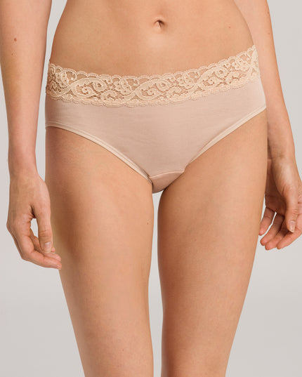 Hanro Midi Slip Moments