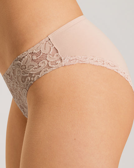 Hanro Mini Slip Moments