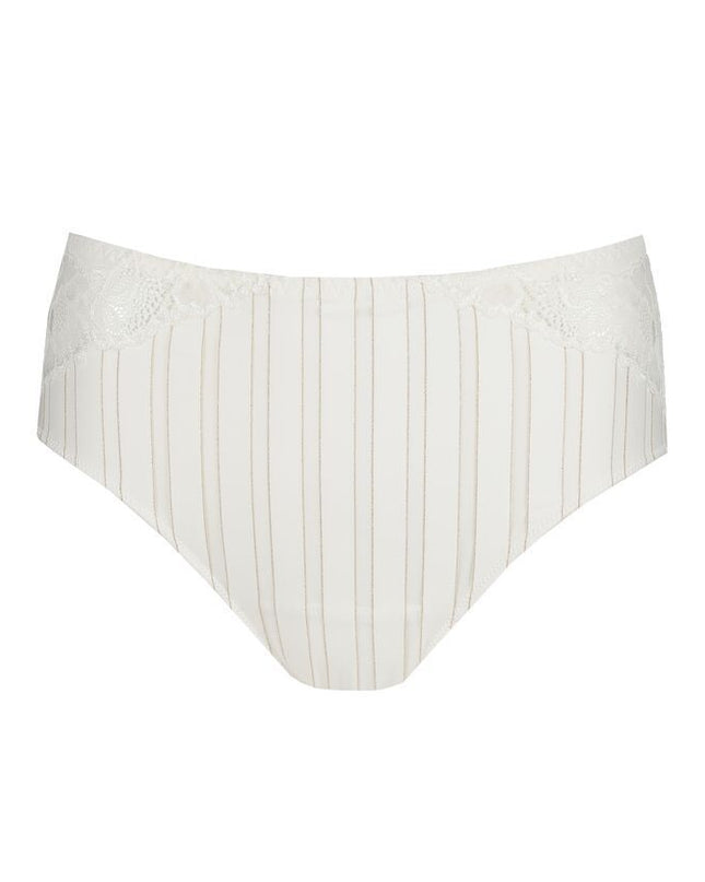 48-prima-donna-twist-taillenslip-maldives-natur_4