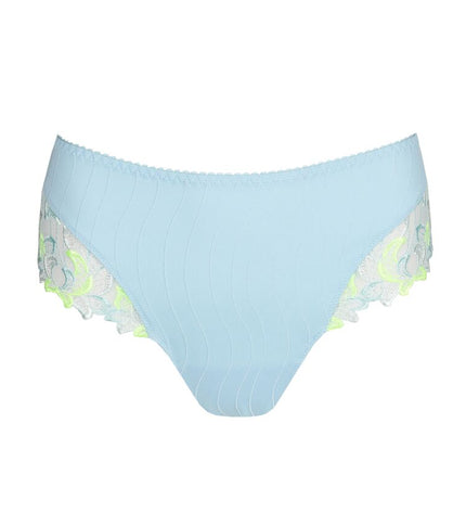 Prima Donna Luxus String Deauville milky blue