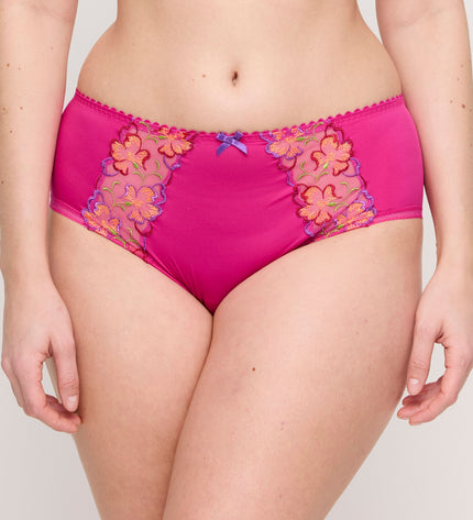 Prima Donna Taillenslip Devdaha very berry