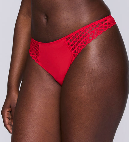 Prima Donna Twist String East End true red