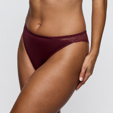 Prima Donna String Salerno evening red