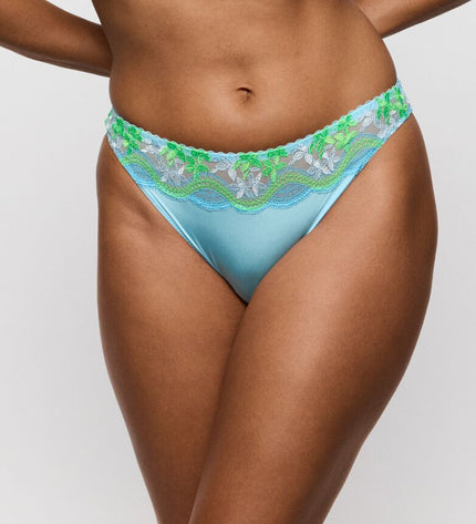 Prima Donna String Cala Luna ice dream
