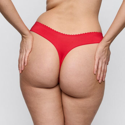 Prima Donna String Solisse true red