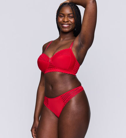 Prima Donna Twist String East End true red