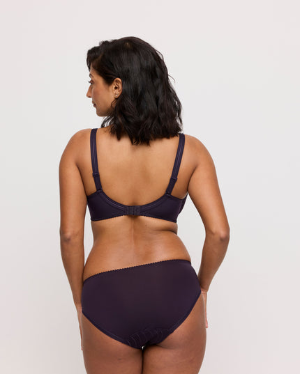 Prima Donna Rioslip Deauville amethyst gem