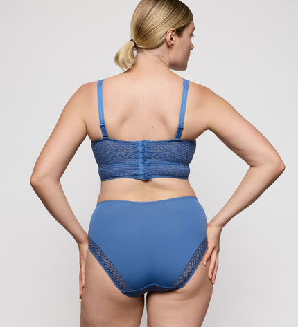 Prima Donna Taillenslip Montara regatta