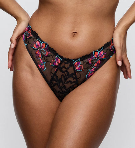 Prima Donna String Miyara floral eclipse