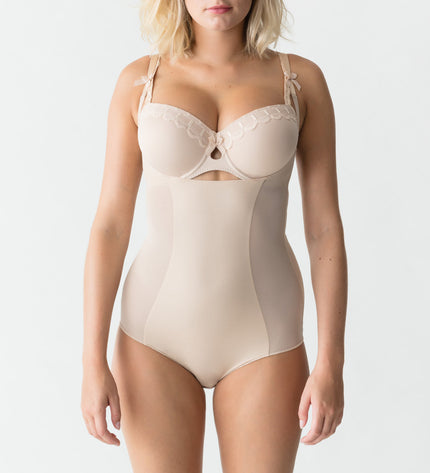 46-primadonna-twist-a-la-folie-shapewaer-body-caffe_5
